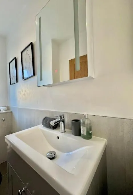 Stylish Apartment Near The Centre Of 해러게이트 영국
